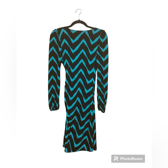 INC International Concepts Chevron Print Dress Size x-small - Picture 2 of 5